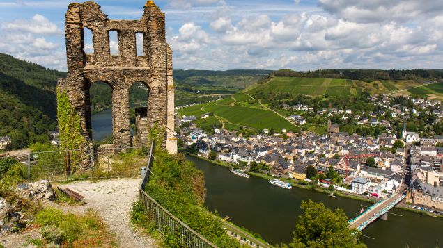 Traben-Trarbach von oben (Adobe Stock)