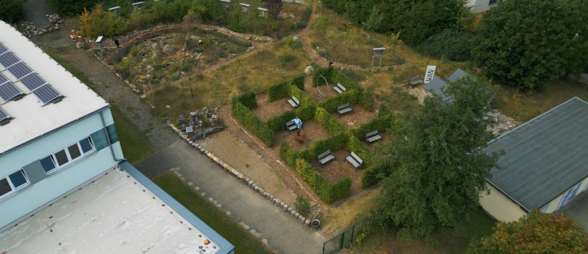 Luftbild des Grünen Klassenzimmers (Quelle: Cue Media)