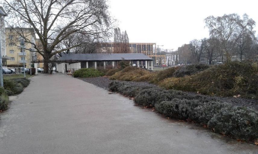 Herbert-Reisinger-Anlage vorher. Foto: Grünflächenamt Wiesbaden. Herbert-Reisinger-Anlage vorher. Foto: Grünflächenamt Wiesbaden.